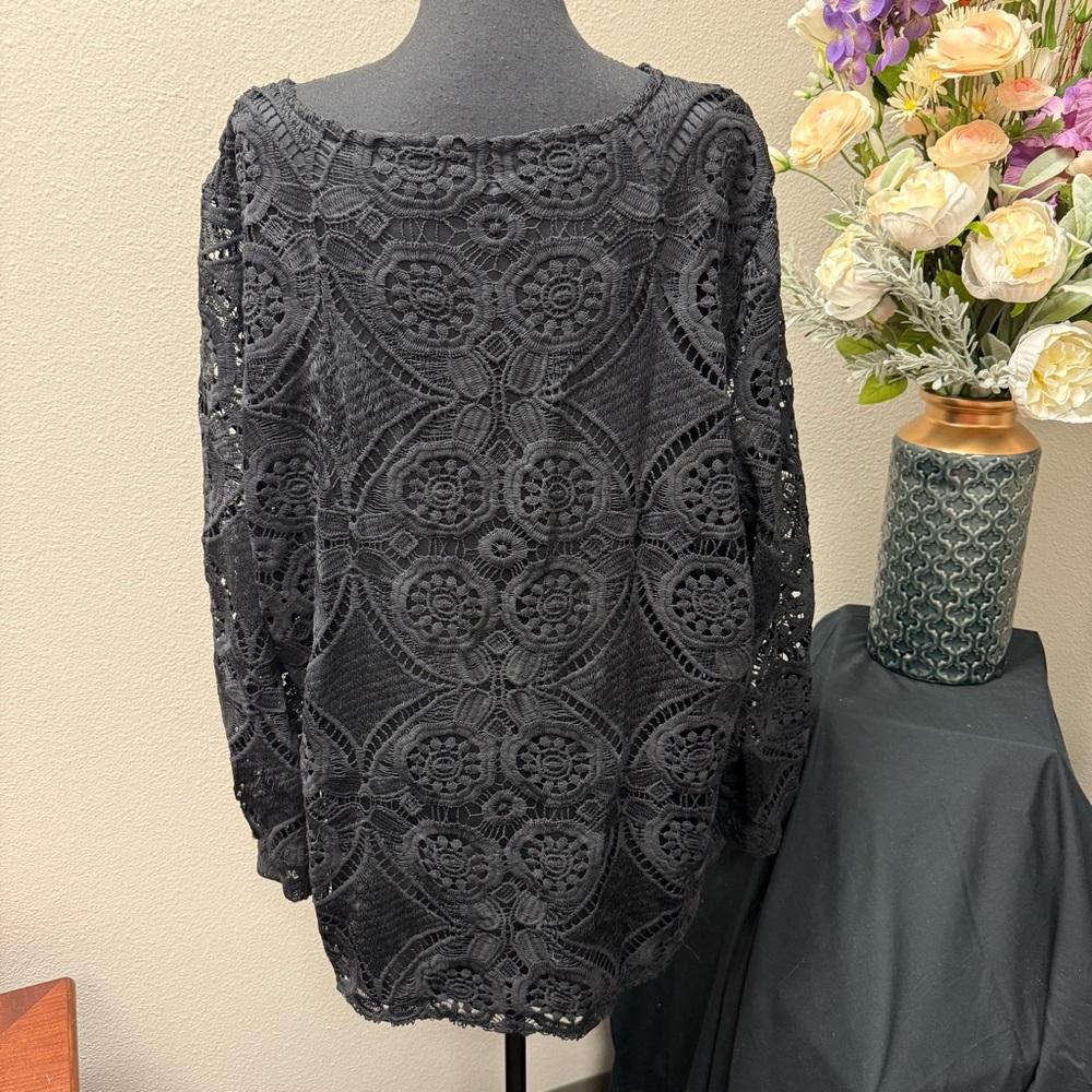 🌸 BloomChic Black Crochet Lace Blouse US 26 Plus Size Long Sleeve Boho Festival - Picture 3 of 8